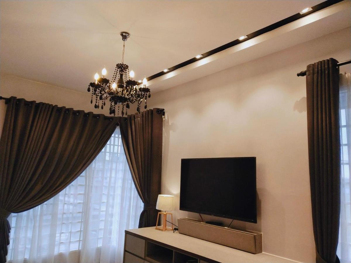 Sea Lion Kuala Selangor Semi-Detached Homestay Buitenkant foto