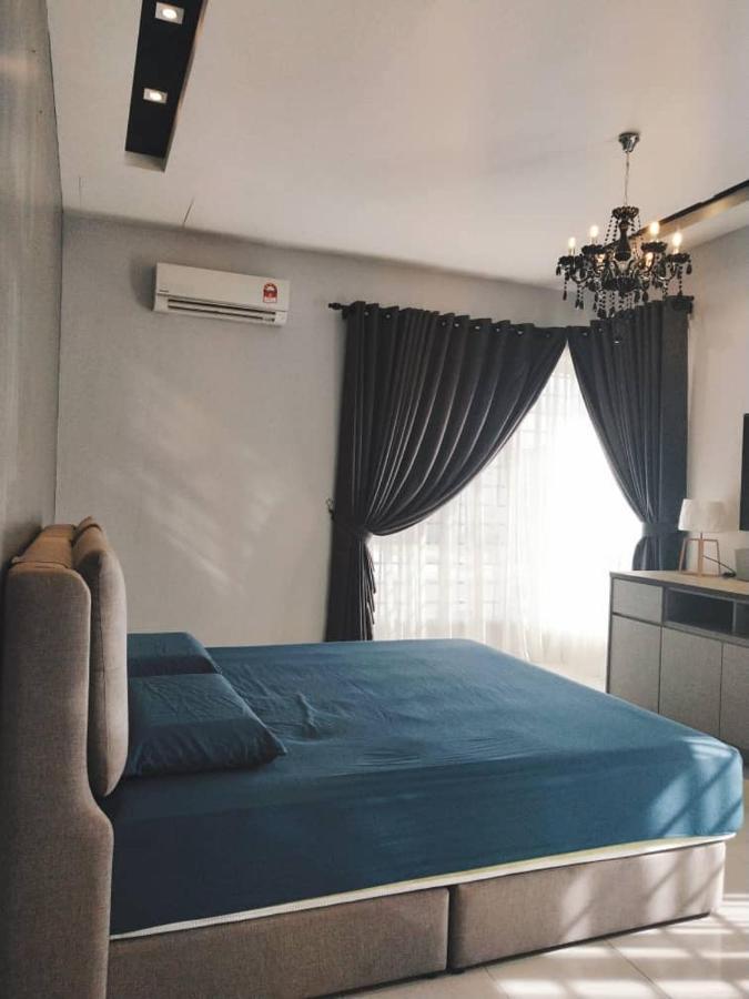 Sea Lion Kuala Selangor Semi-Detached Homestay Buitenkant foto